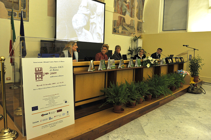 Da sinistra Giulia Silvia Ghia, Cecilia Dazzi, Elisabetta Grande, Rossella Santilli e Lorenzo Bagnulo