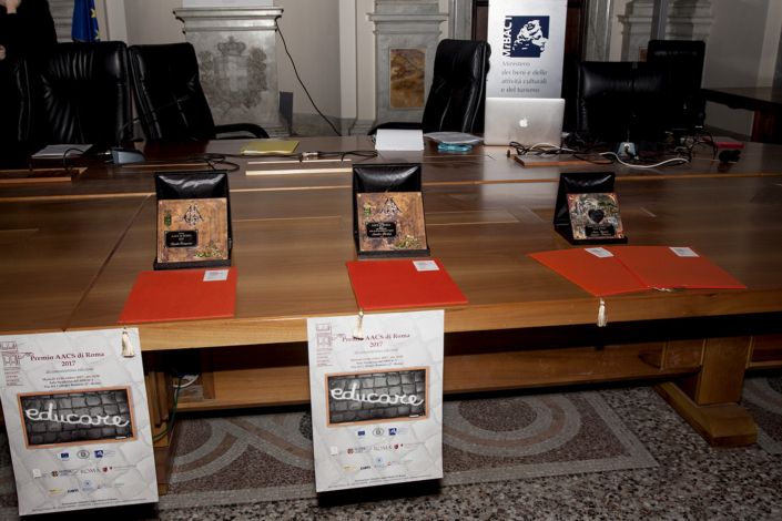 Le targhe create dal Maestro Orafo Diego Percossi Papi